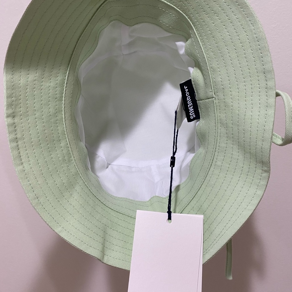 SOLD! NWT Jacquemus Cotton Bucket Hat in Light Green size 56 - Picture 4 of 4